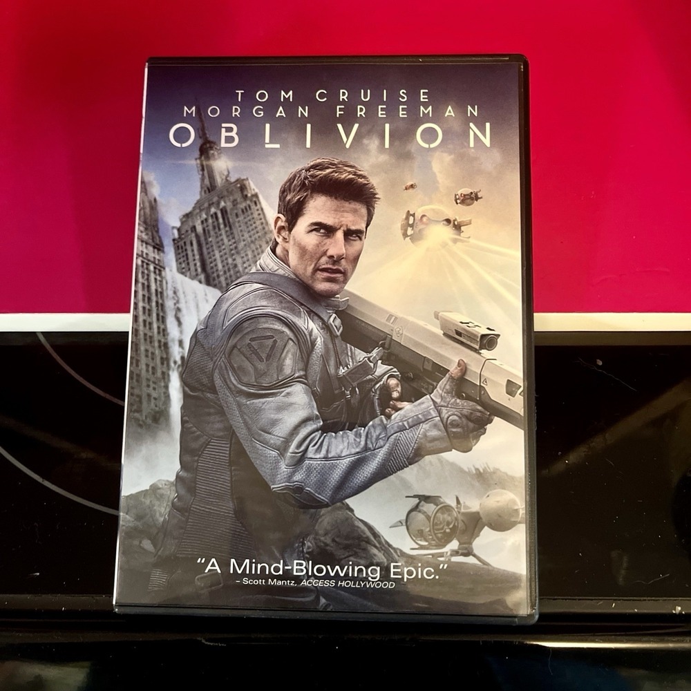 Oblivion (DVD) Tom Cruise‎